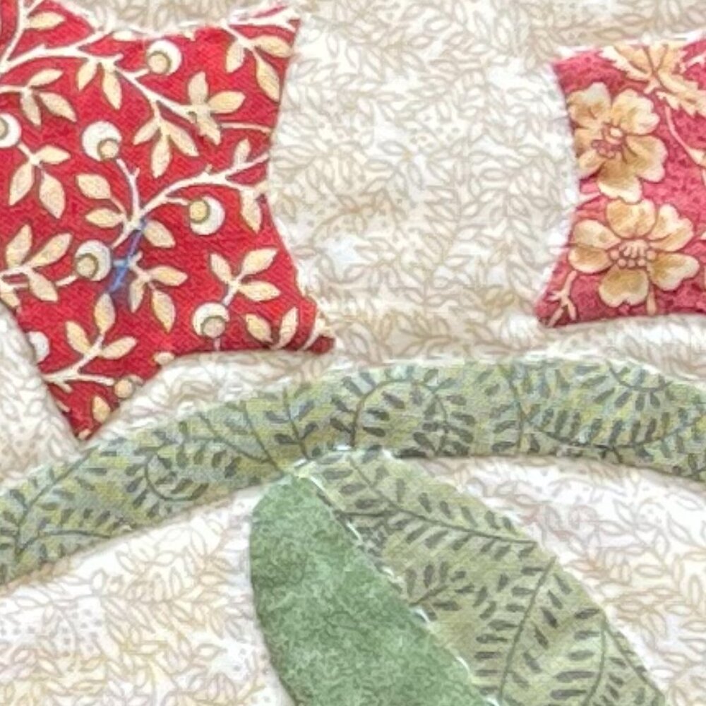 Handcrafted Appliqué Folk Art BLACK BIRD Quilt Table Runner / Topper ~ Handmade - Picture 9 of 13